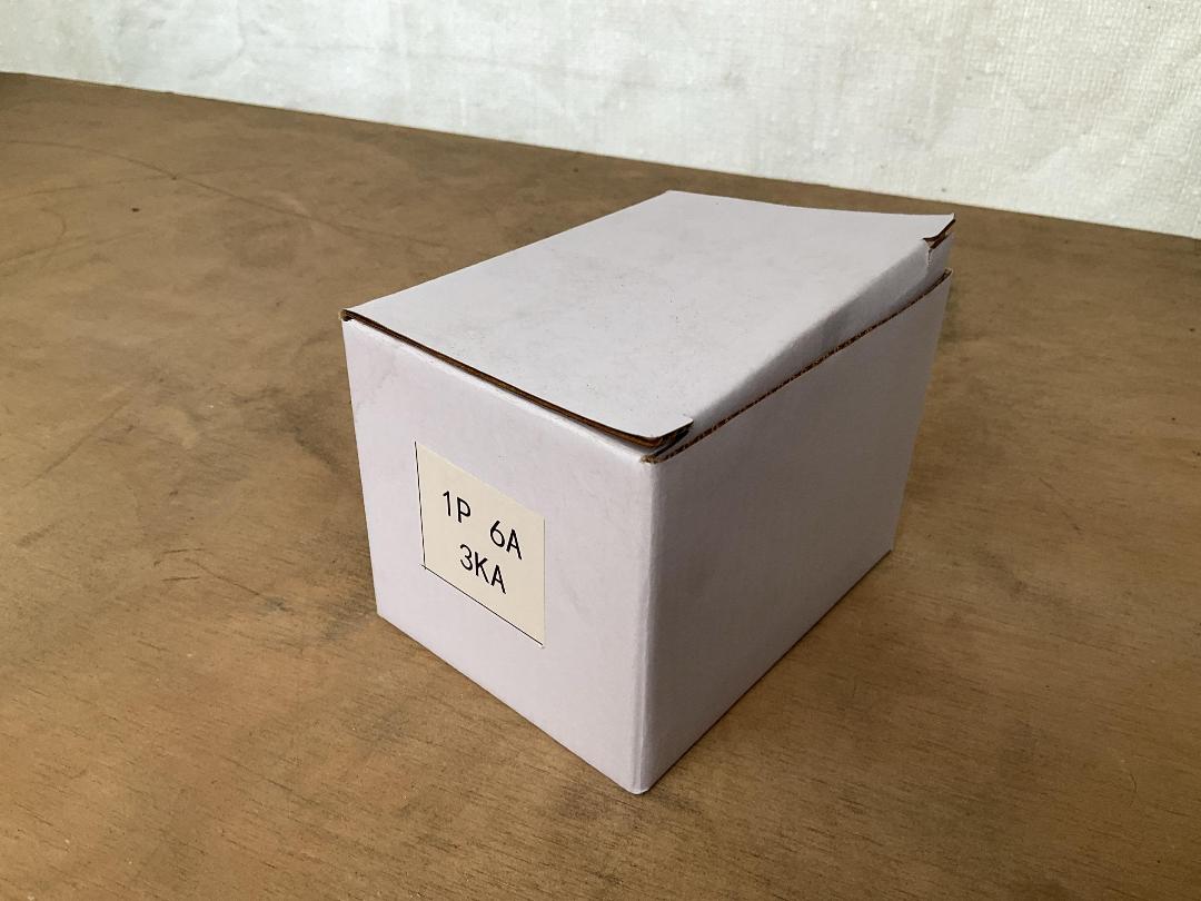 Photo '2' of 12x MCB Circuit Breakers 06A Half Pole Photo '2' of 12x MCB Circuit Breakers 06A Half Pole