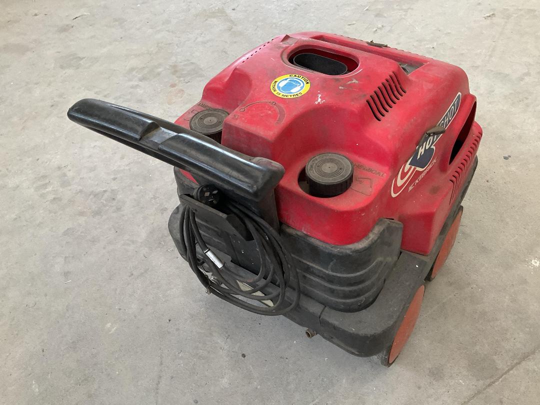 Photo '4' of Kerrick Pressure Cleaner