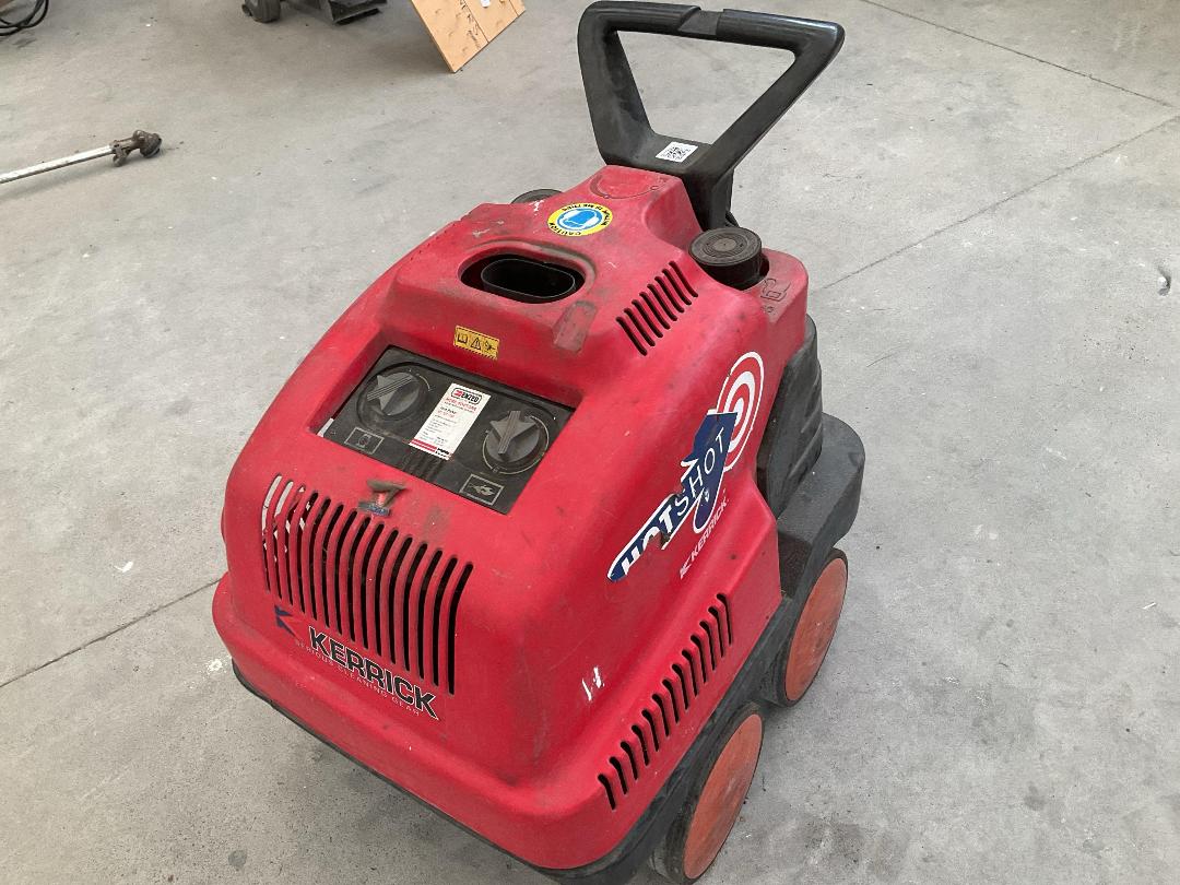 Photo '7' of Kerrick Pressure Cleaner