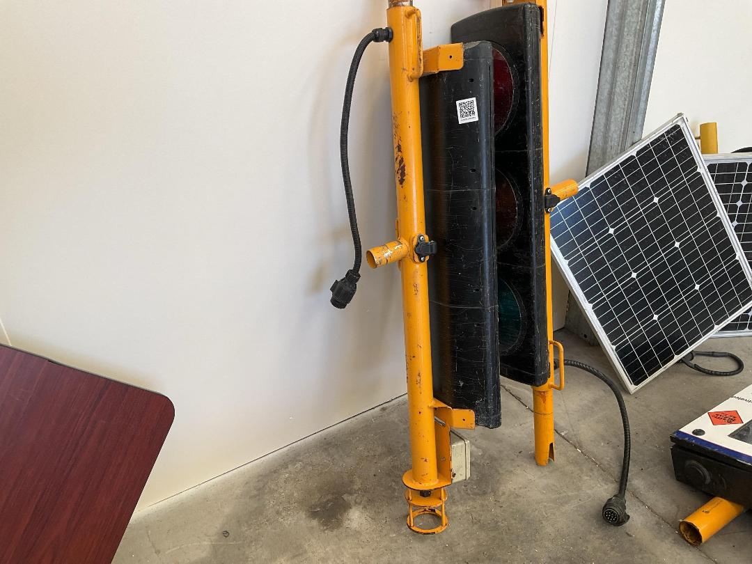 Photo '6' of Traffic lights