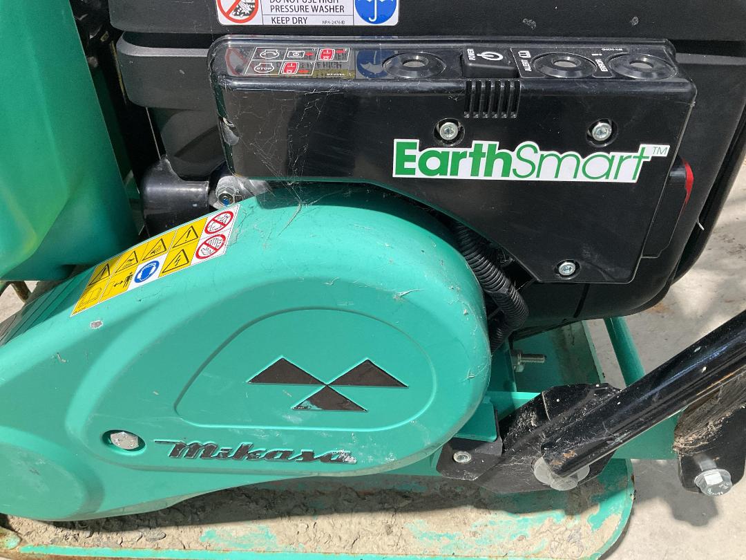 Photo '5' of Mikasa MVC-e60VAS plate compactor