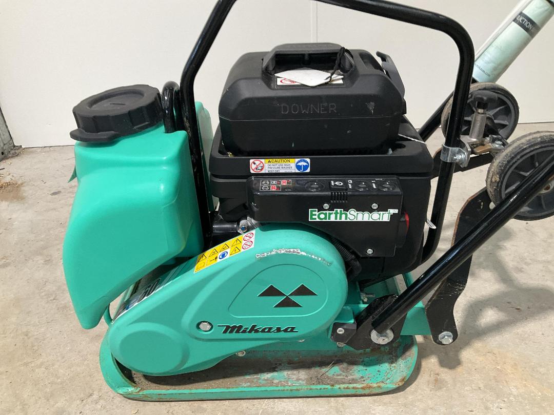 Photo '6' of Mikasa MVC-e60VAS plate compactor