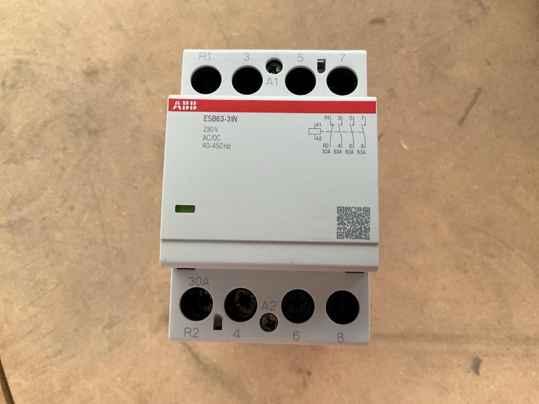 Photo '4' of 1x ABB ESB63-31N-06 Installation Contactor - 63A 4 Pole