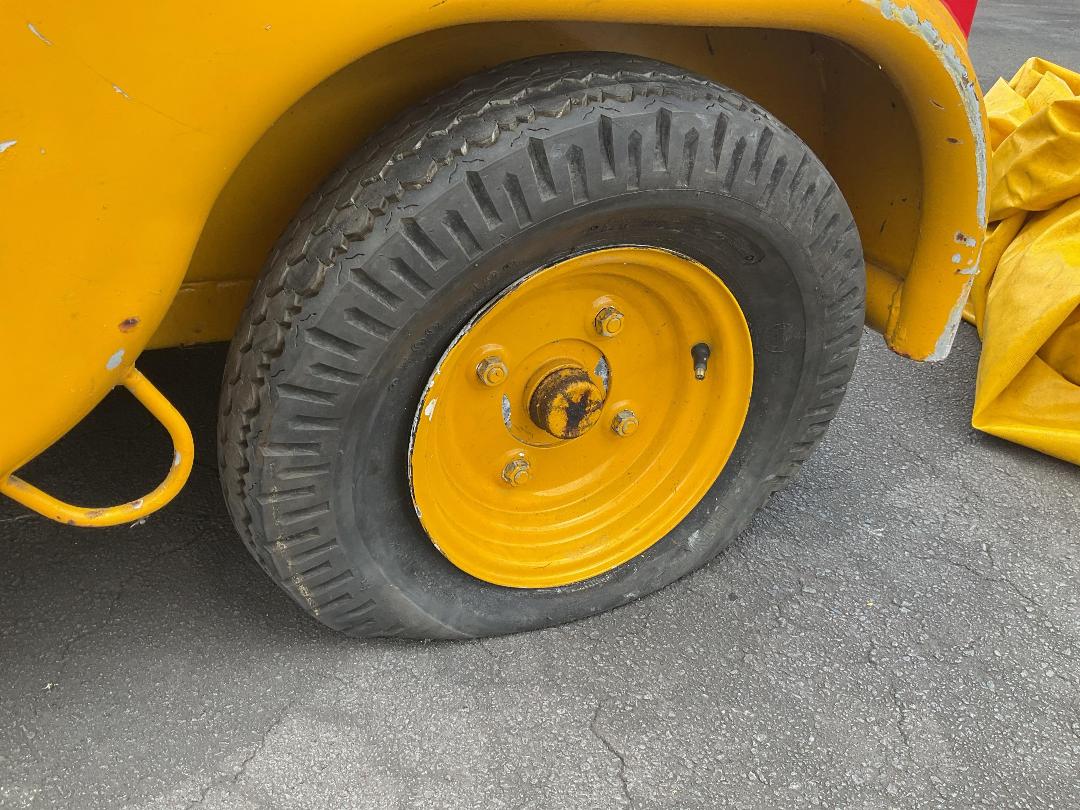 Photo '17' of Universal Fuel Tank Repair Trolley