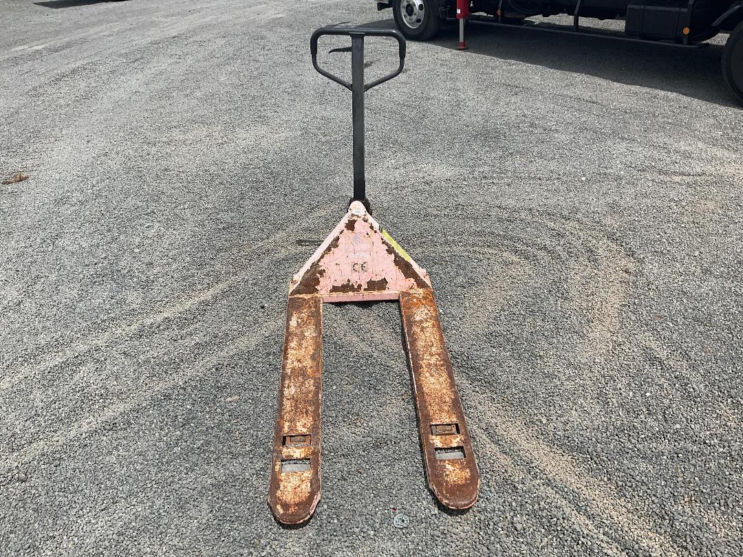 Photo '2' of 2500KG Pallet Jack