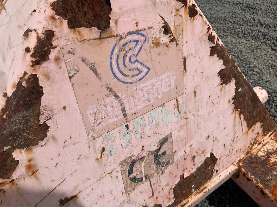 Photo '7' of 2500KG Pallet Jack