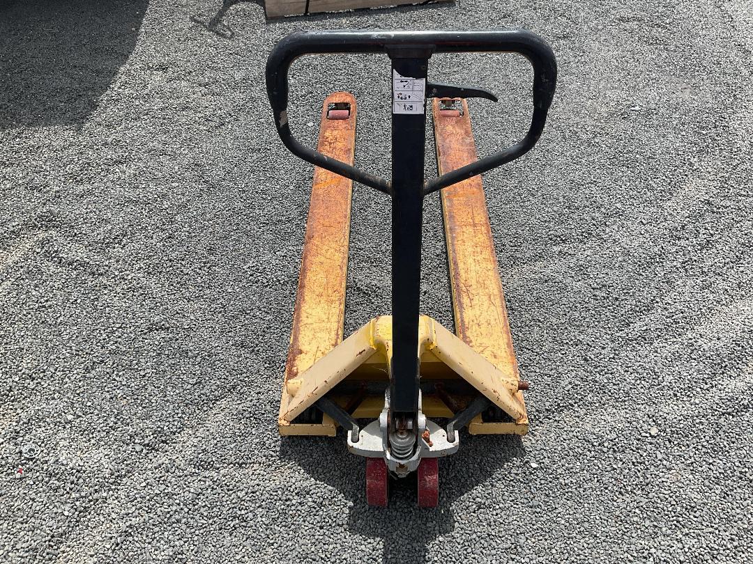 Photo '5' of Long Pallet Jack