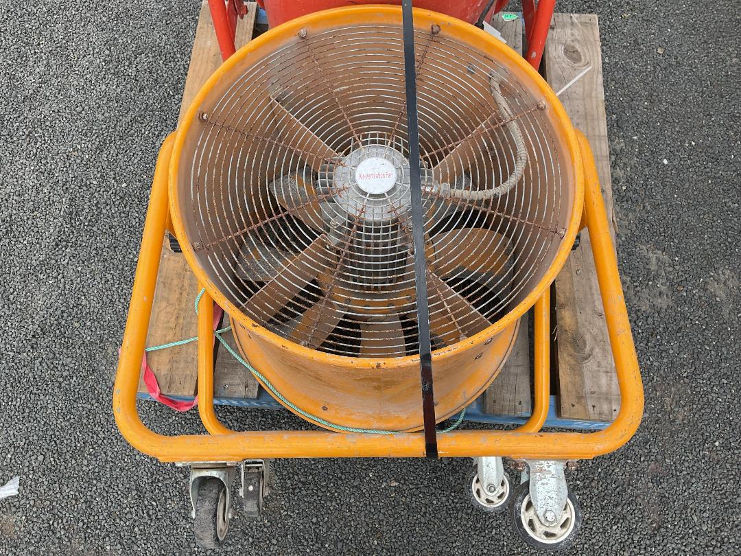 Photo '3' of Air Ventilation Fans x2