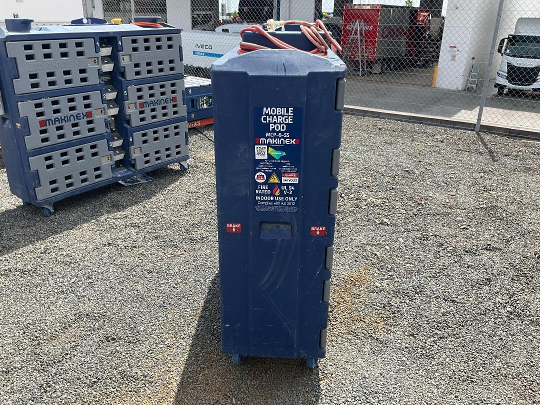 Photo '3' of Makinex Mobile Charge Pod