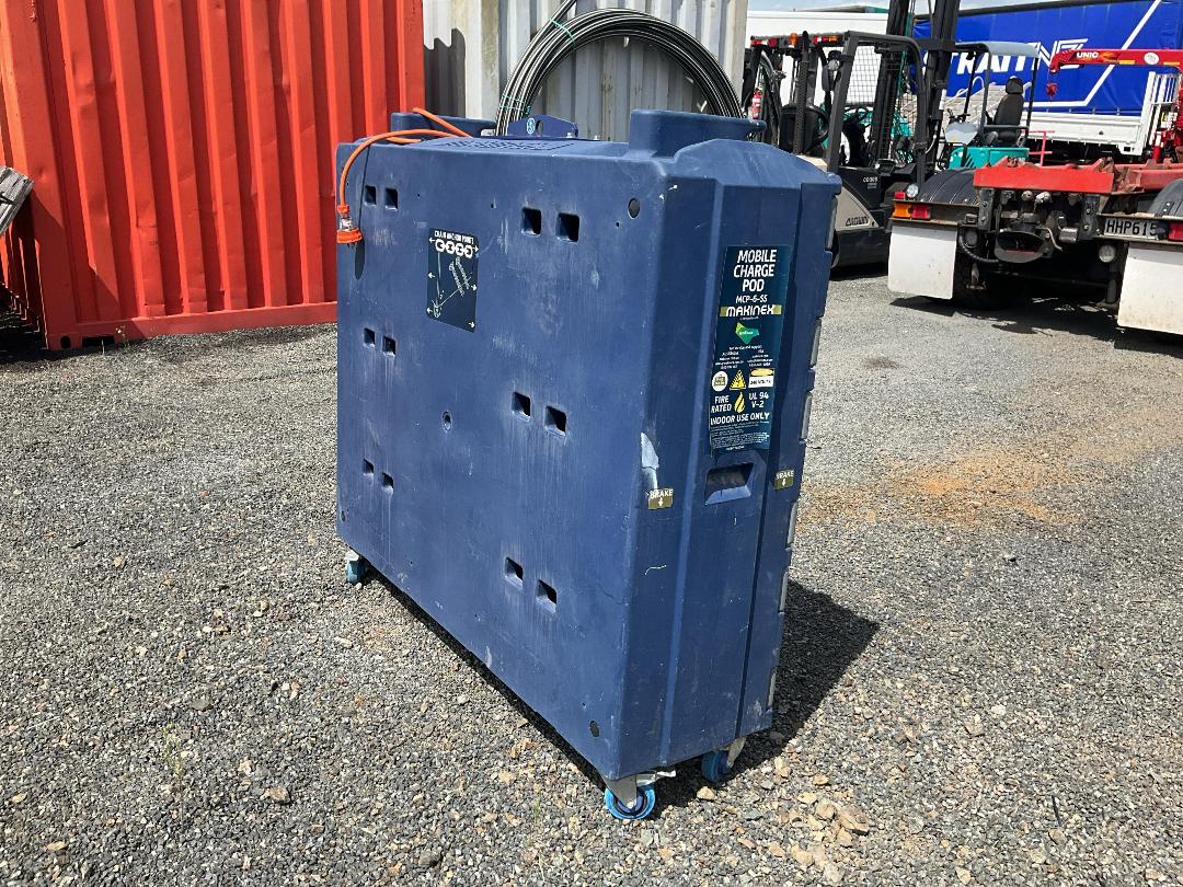 Photo '4' of Makinex Mobile Charge Pod