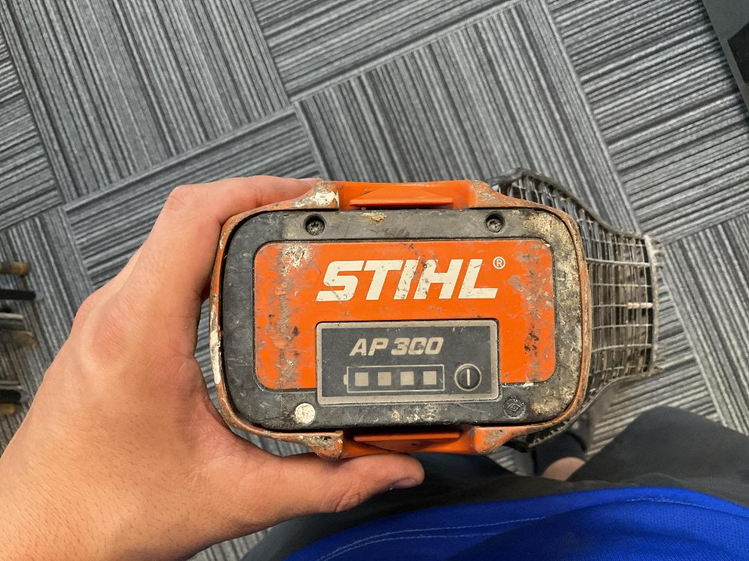 Photo '5' of Stihl BGA85 Blower
