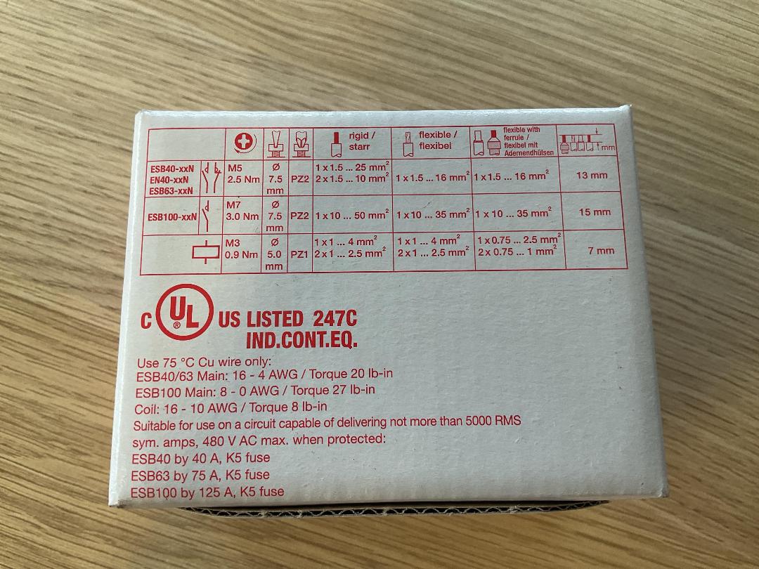 Photo '2' of 1x ABB ESB63-31N-06 Installation Contactor - 63A 4 Pole Photo '2' of 1x ABB ESB63-31N-06 Installation Contactor - 63A 4 Pole