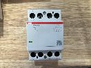 Thumbnail '3' of 4x ABB ESB63-31N-06 Installation Contactor - 63A 4 Pole
