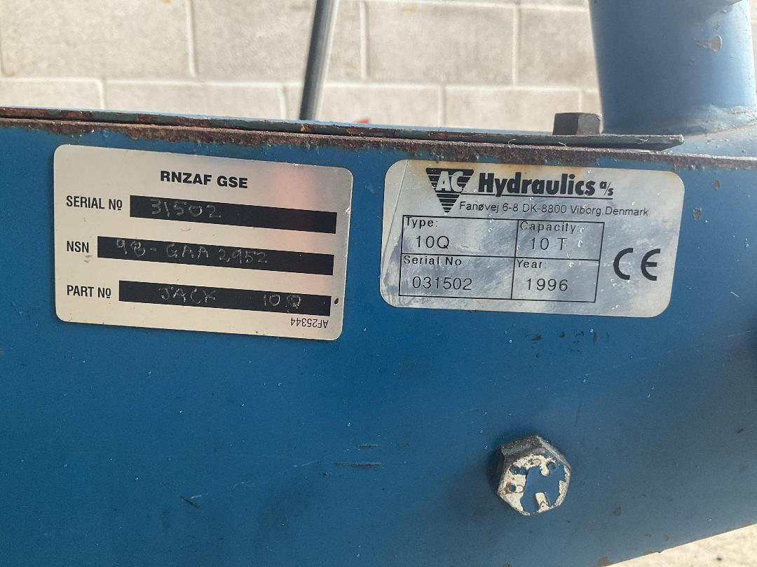 Photo '4' of AC Hydraulics 10t Jack