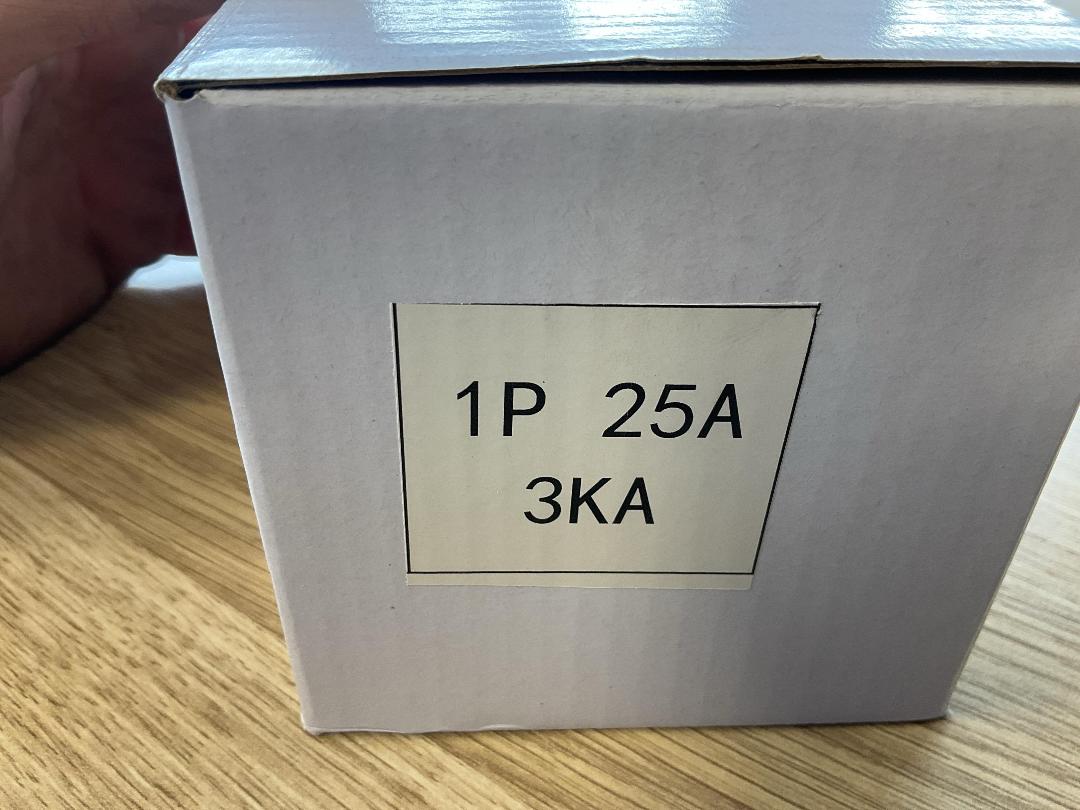 Photo '5' of 12x MCB Circuit Breakers 25A Half Pole