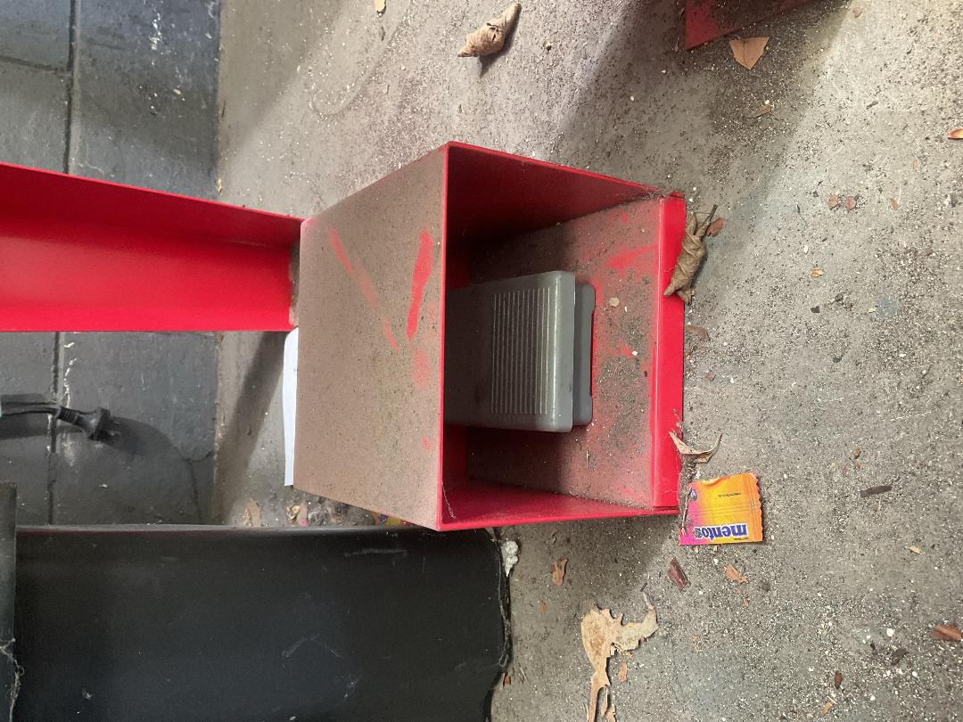 Photo '9' of Hafco Metalmaster Sandblast unit