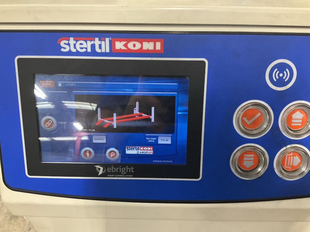Photo '8' of Stertil Koni Car / Truck Servicing Lift System Photo '8' of Stertil Koni Car / Truck Servicing Lift System