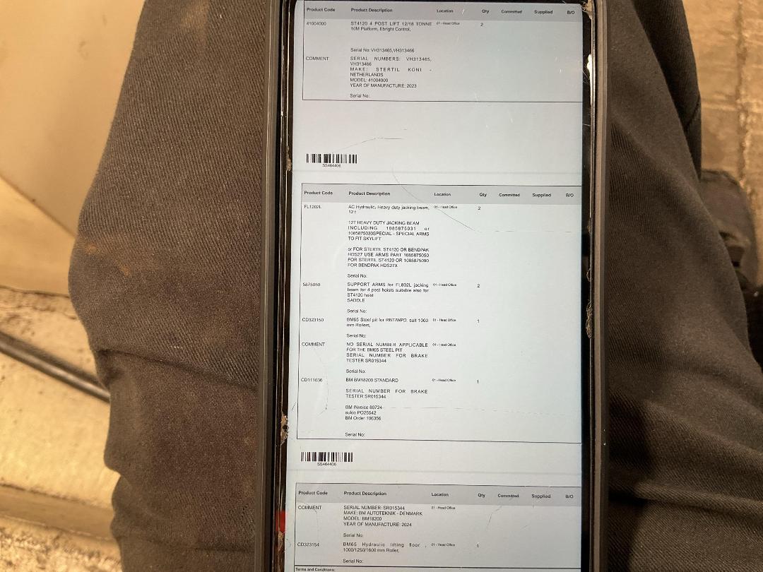 Photo '28' of Stertil Koni Car / Truck Servicing Lift System Photo '28' of Stertil Koni Car / Truck Servicing Lift System