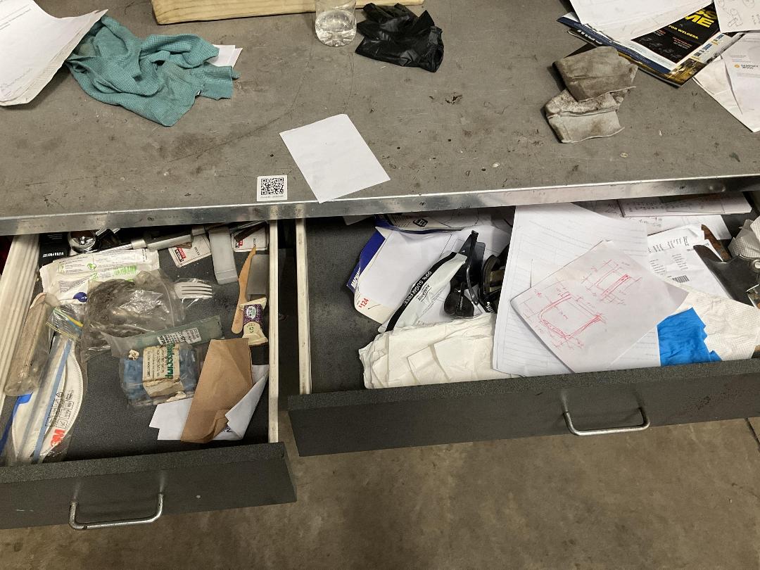 Photo '4' of Workbench with Storage & Wheels