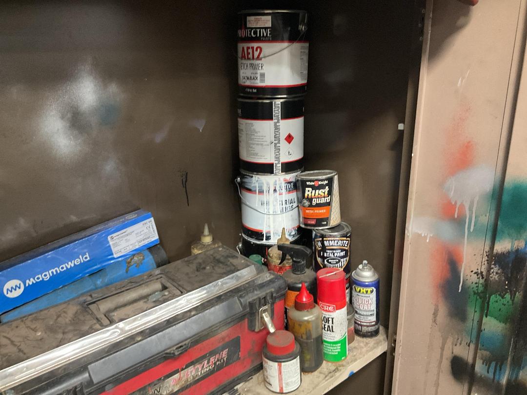 Photo '7' of Beige Storage Cabinet & Contents