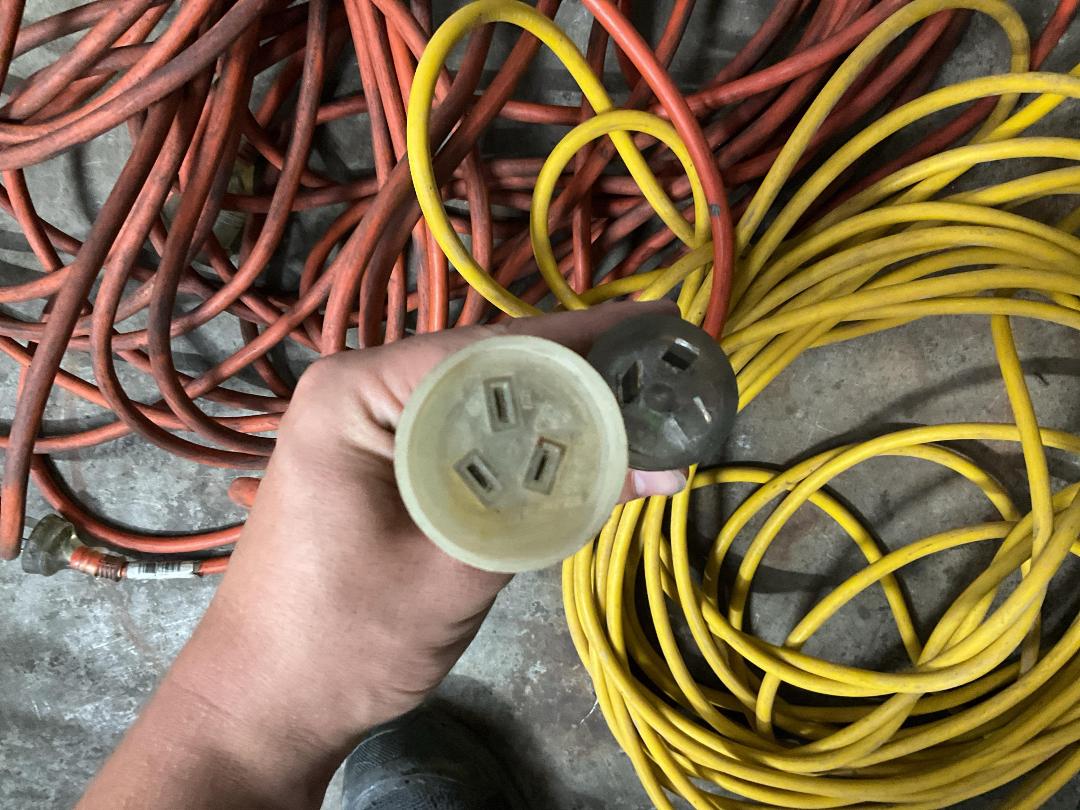 Photo '4' of Extension Cables 3x