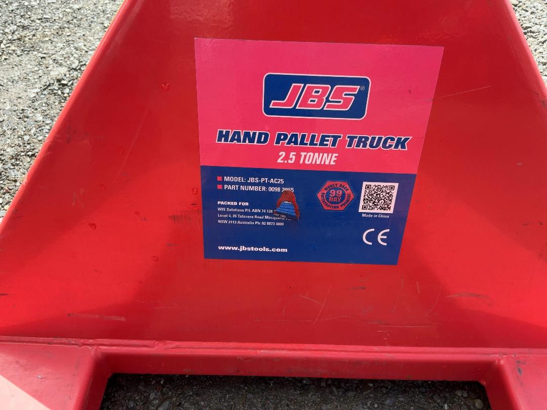 Photo '3' of JBS Hand Pallet Truck