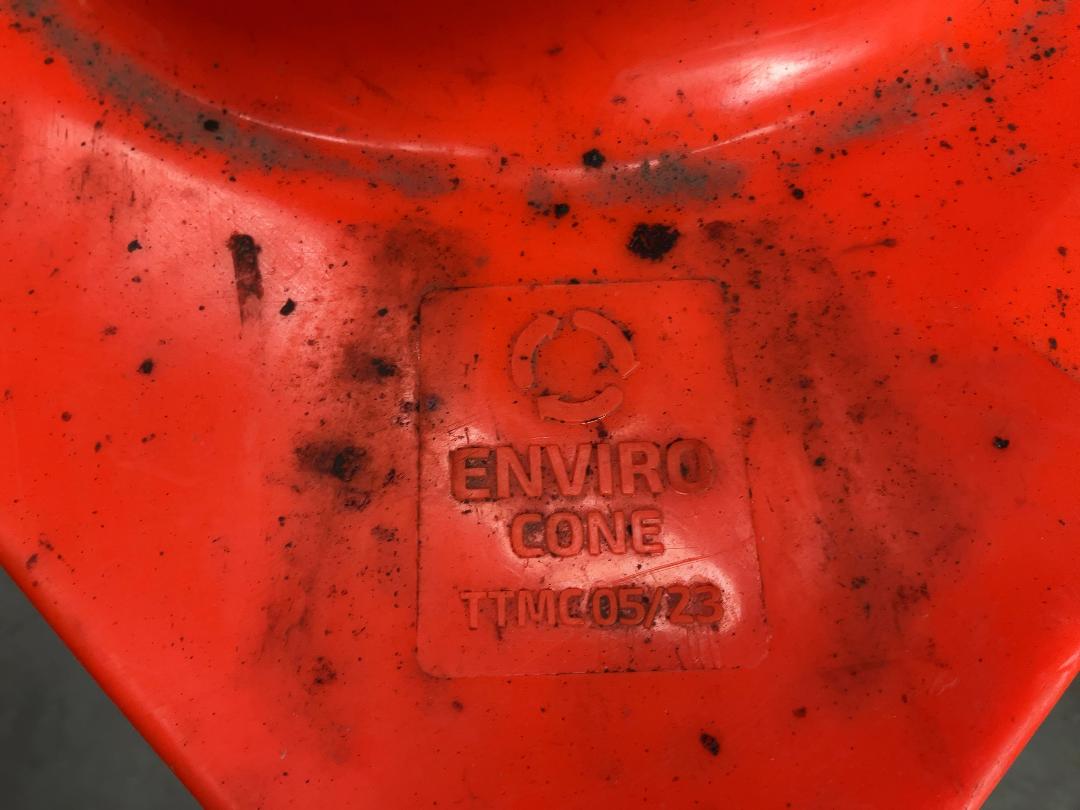 Photo '4' of 60 x Road Cones Lot 5