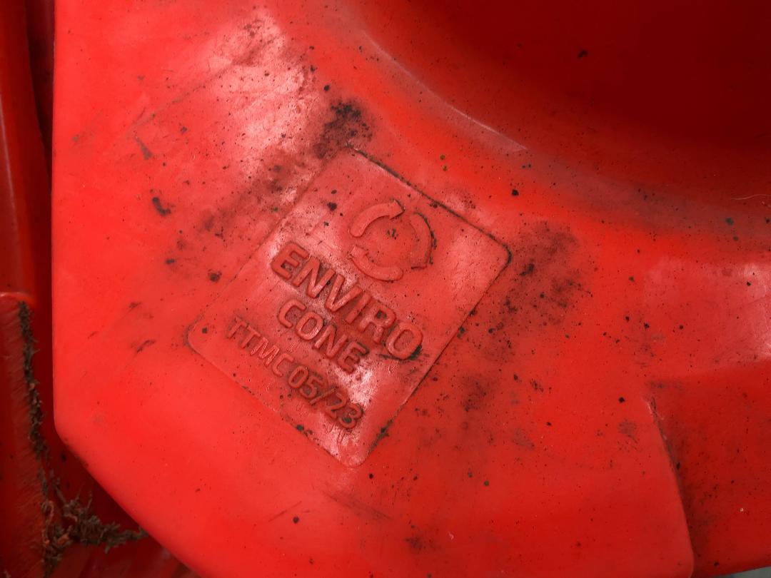 Photo '4' of 60 x Road Cones Lot 6