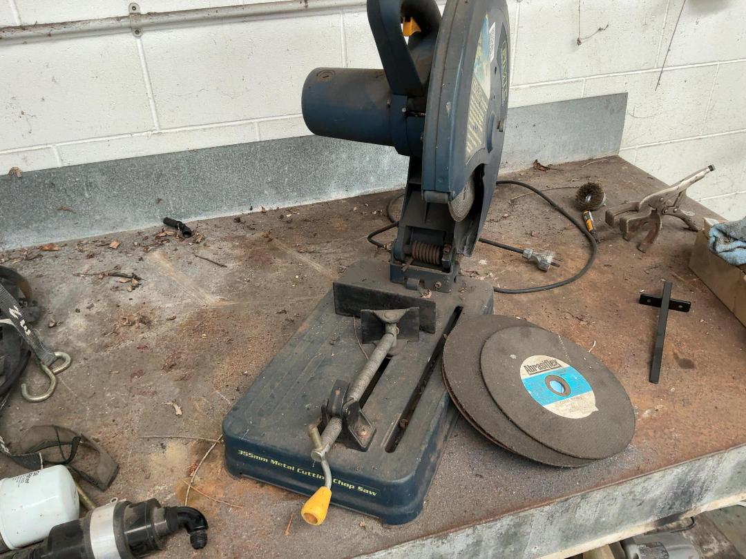 Photo '3' of GMC 355mm Metal Cut Off Saw Photo '3' of GMC 355mm Metal Cut Off Saw