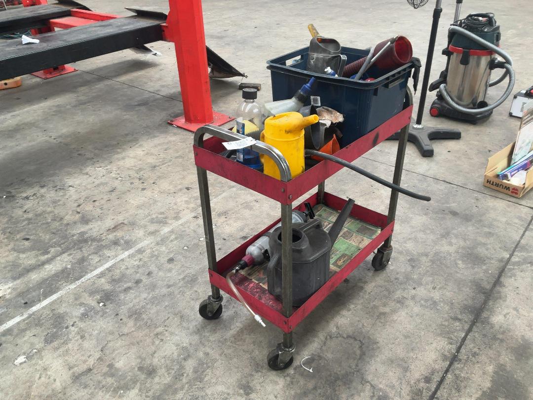 Photo '2' of Mechanics trolley and funnels