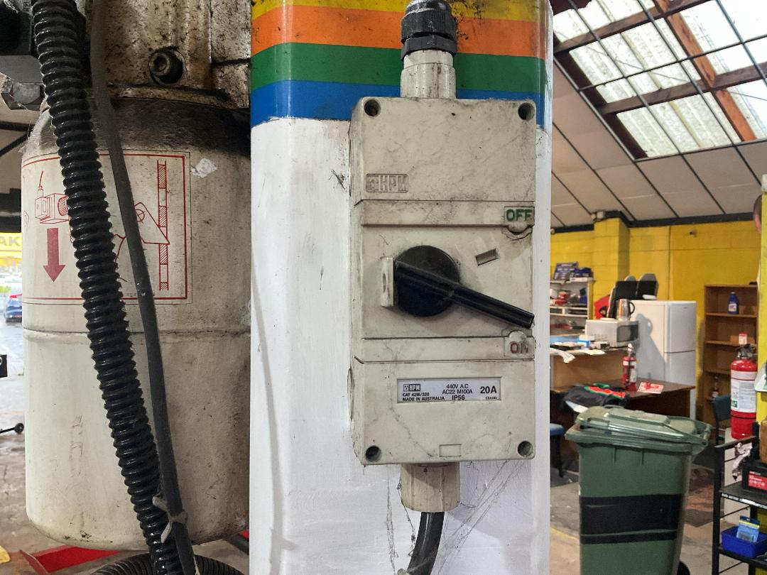 Photo '6' of Istobal 4 Post Hoist