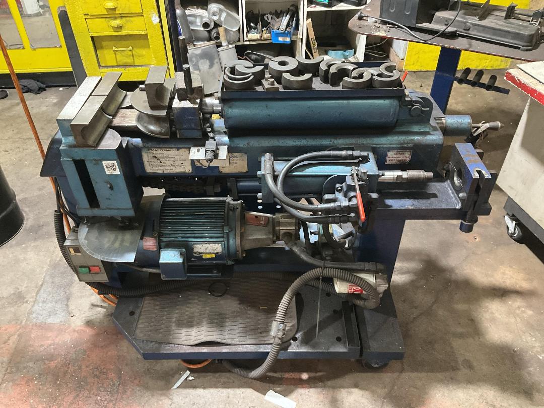 Photo '2' of “Blue Boy” Pipe Bender & Die