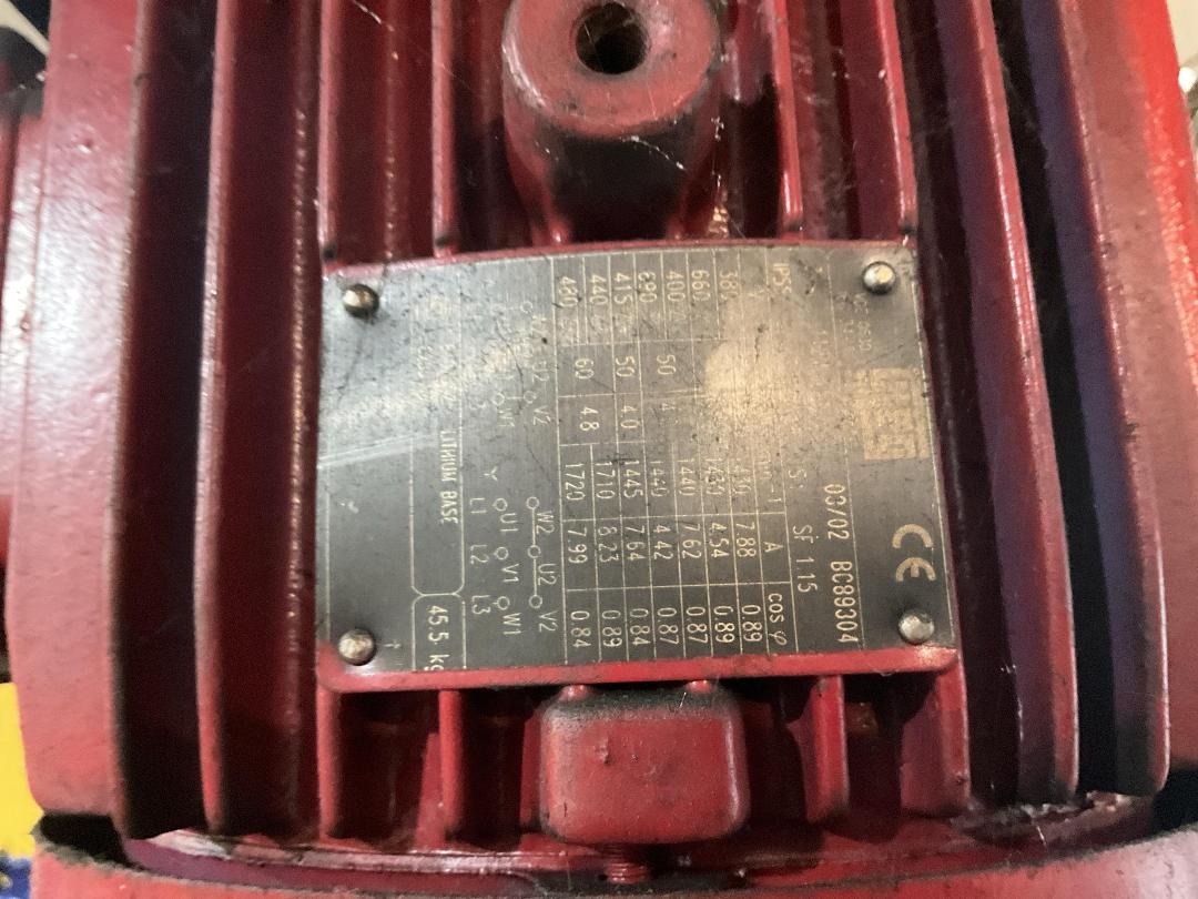 Photo '5' of Supreme 2 Post Hoist Photo '5' of Supreme 2 Post Hoist