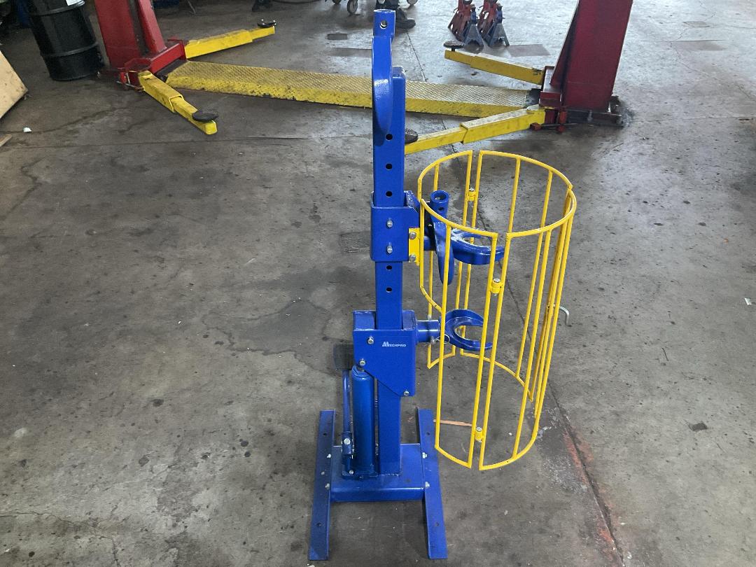 Photo '5' of Mechpro Spring Compressor Photo '5' of Mechpro Spring Compressor