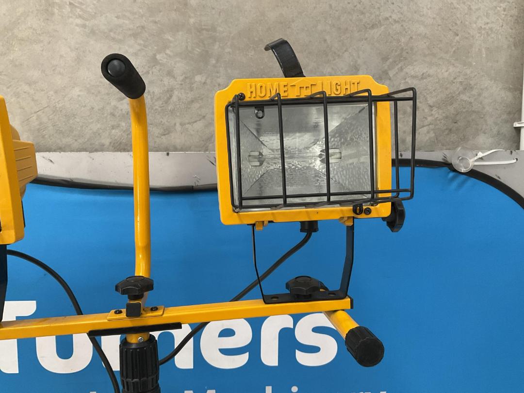 Photo '4' of Work Light with Tripod - Model L-14 Photo '4' of Work Light with Tripod - Model L-14