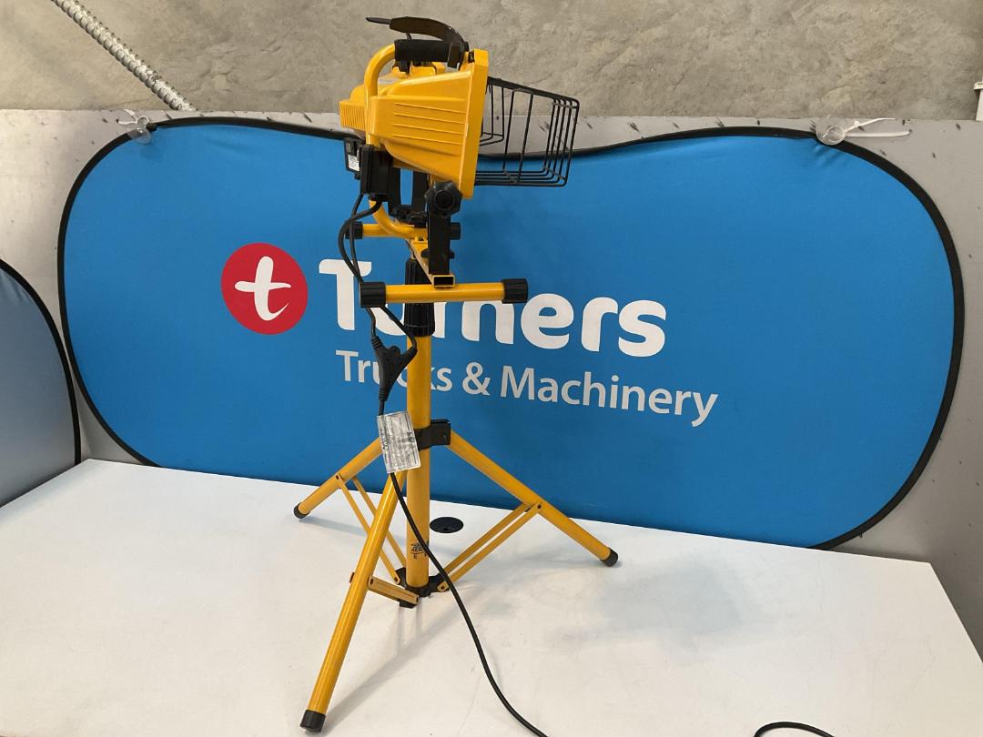 Photo '12' of Work Light with Tripod - Model L-14 Photo '12' of Work Light with Tripod - Model L-14