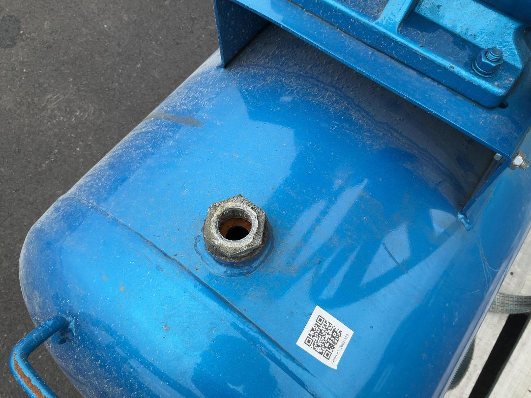 Photo '13' of DAMAGED Air compressor 3 phase