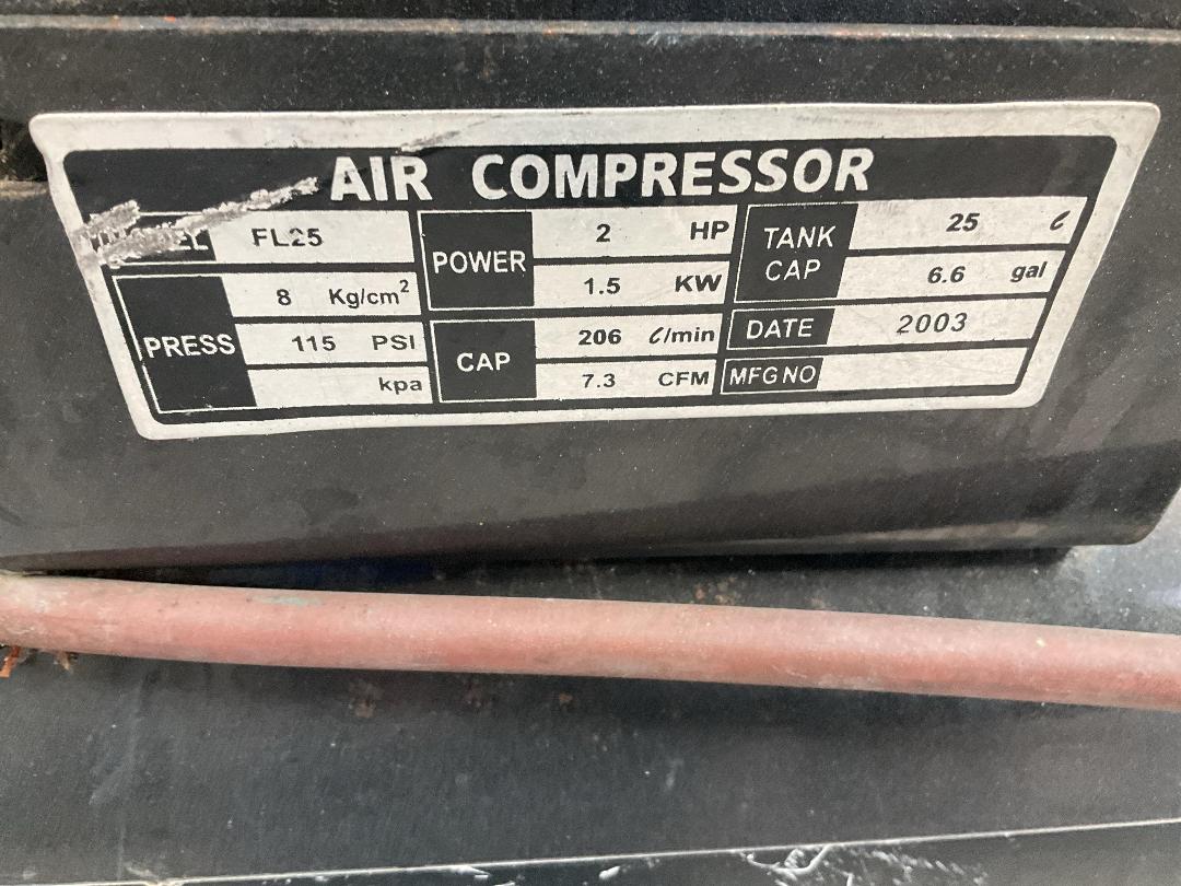 Photo '2' of Ajax Maverick Air Compressor - Model FL25 Photo '2' of Ajax Maverick Air Compressor - Model FL25