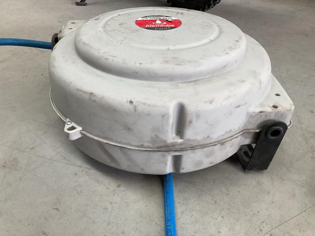 Photo '8' of Alemlube EL Series Air Hose Reel - Model HR400I0