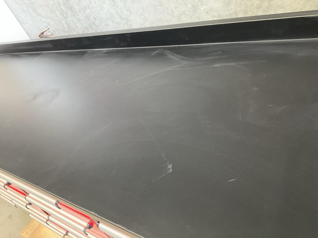 Photo '7' of Workbench - 20 Sliding Drawers *NEW*