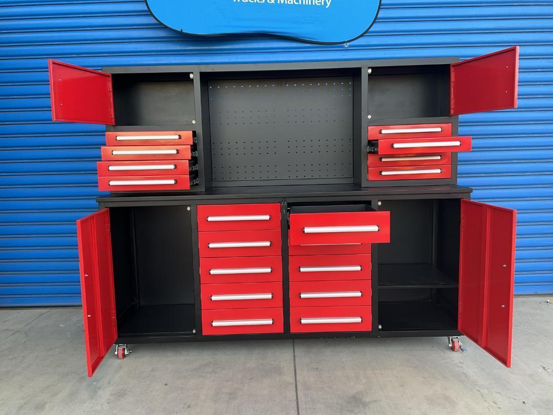 Photo '3' of Workbench - 18 Drawer / 4 Cupboard & Bench *NEW* Photo '3' of Workbench - 18 Drawer / 4 Cupboard & Bench *NEW*