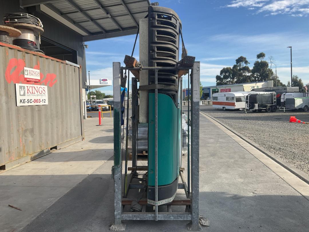 Photo '3' of Carrier Maxima 1300 Refrigeration Unit Photo '3' of Carrier Maxima 1300 Refrigeration Unit