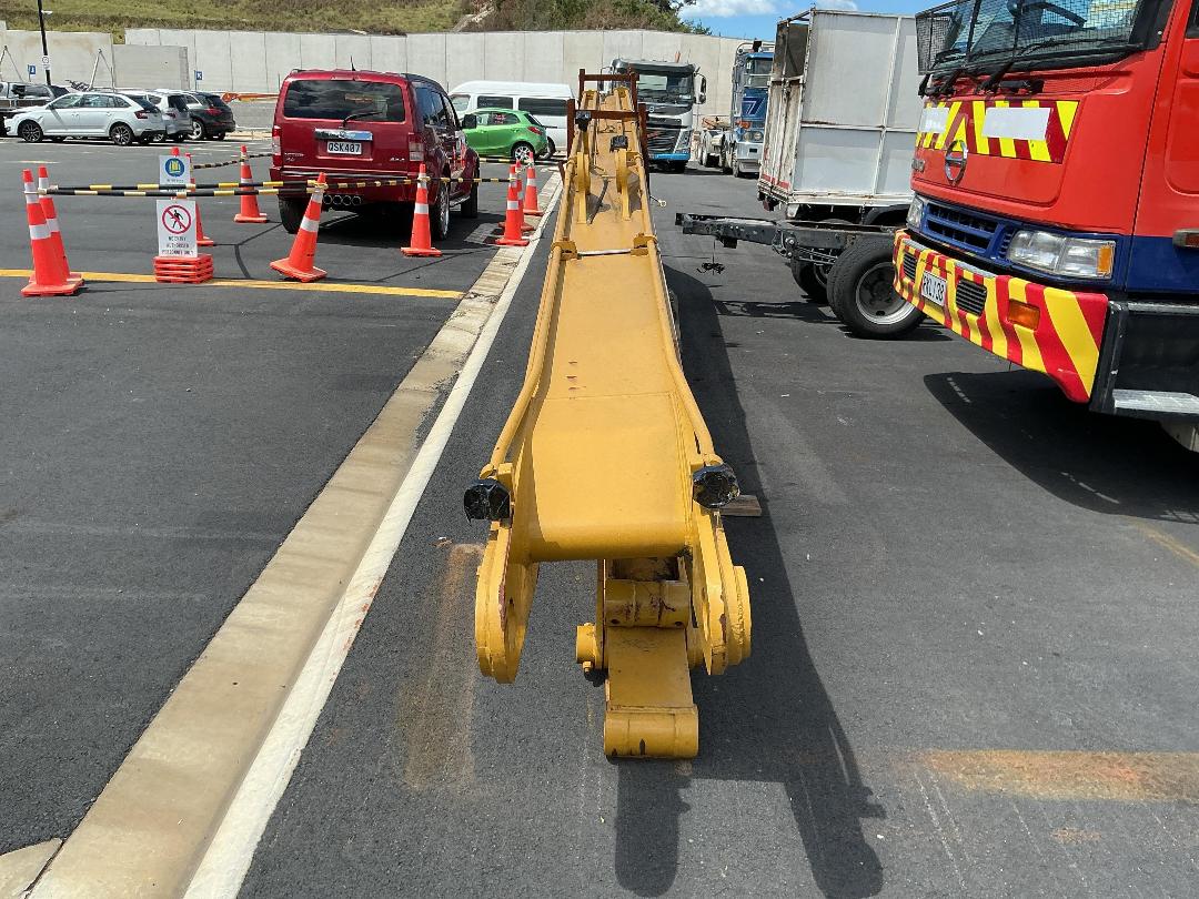 Photo '7' of 2023 55ft Long Reach Boom for Komatsu PC200LC-7-8-10