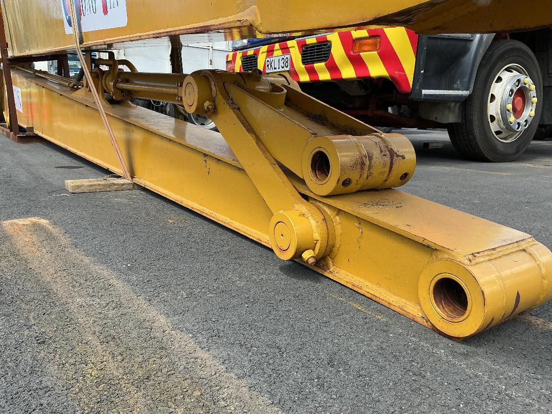 Photo '18' of 2023 55ft Long Reach Boom for Komatsu PC200LC-7-8-10