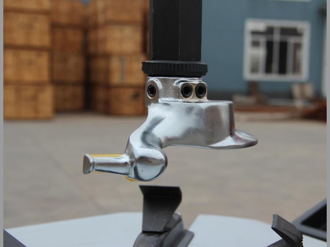 Photo '5' of Commercial Car Tyre Changer *NEW* Photo '5' of Commercial Car Tyre Changer *NEW*