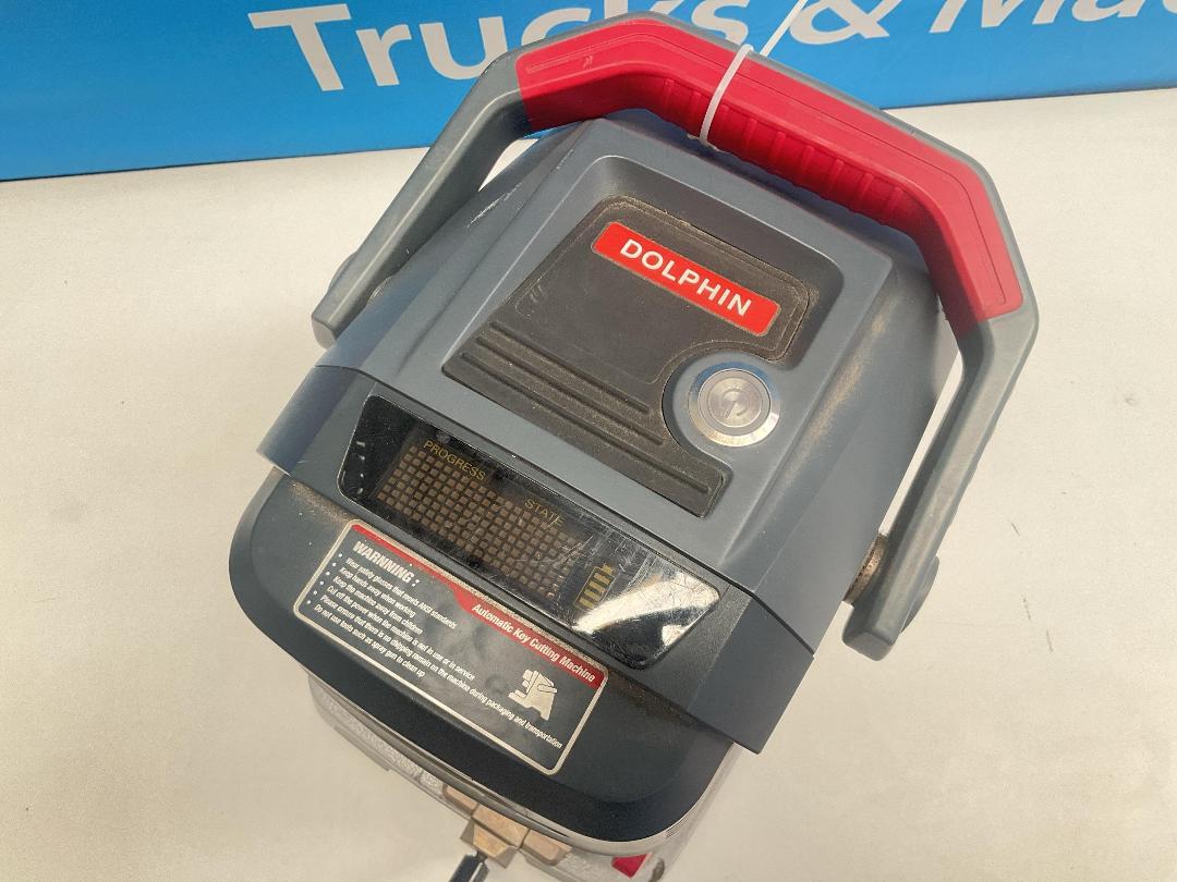 Photo '3' of DOLPHIN - Automatic Key Cutting Machine XP-005