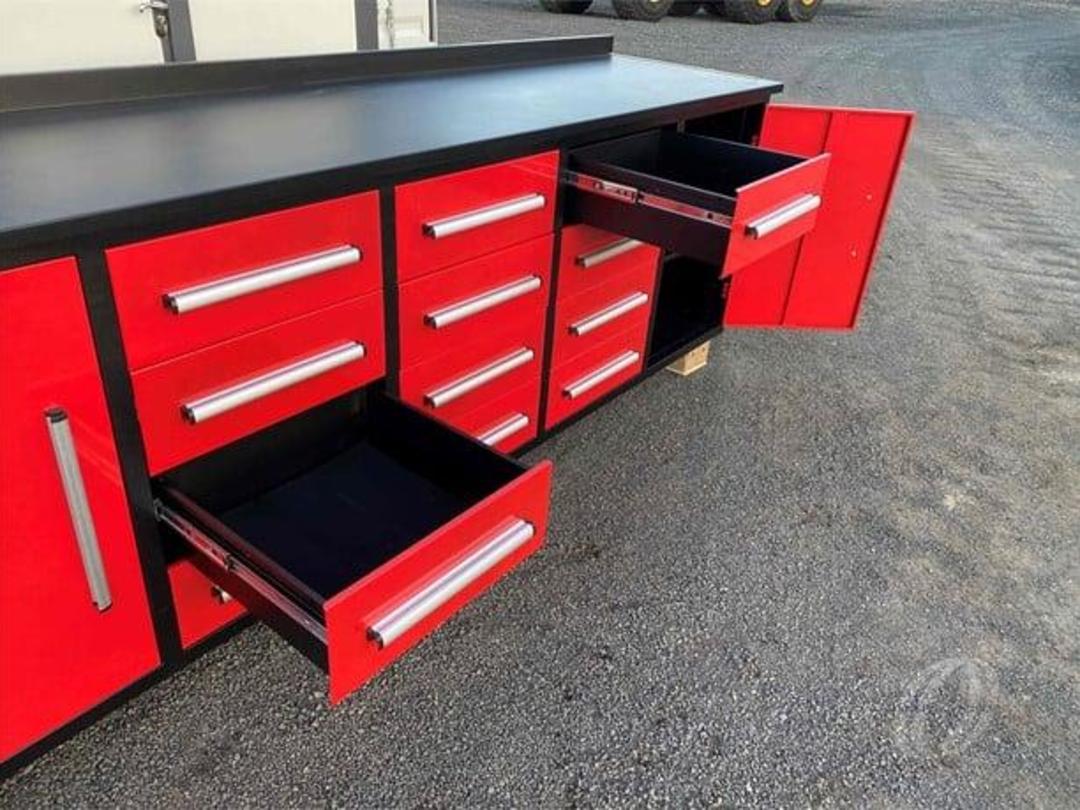 Photo '2' of Workbench on Castors - 12 Draw / 2 Storage Cupboards - 10FT *NEW* Photo '2' of Workbench on Castors - 12 Draw / 2 Storage Cupboards - 10FT *NEW*