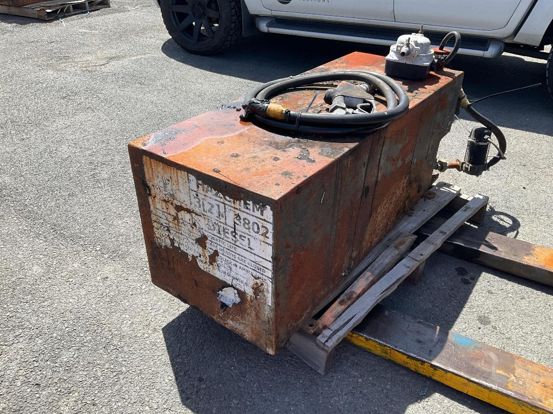 Photo '4' of Fuel Tank