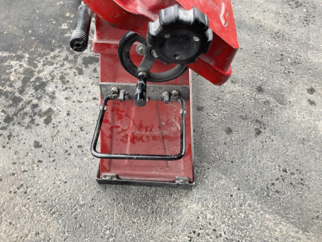 Photo '8' of Speeder - Horizontal Band Saw Photo '8' of Speeder - Horizontal Band Saw