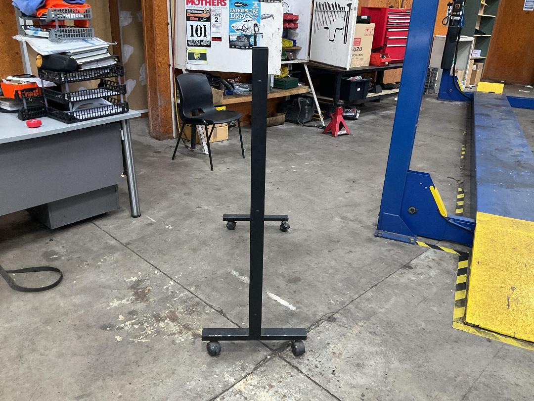 Photo '3' of Portable Screen/ Pin Board